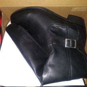 NEW Black Boots